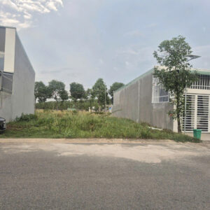 Bán đất nghỉ dưỡng Hòa Lạc view núi săn mây - 150m2 - đường nhựa - giá chỉ 18tr/m2